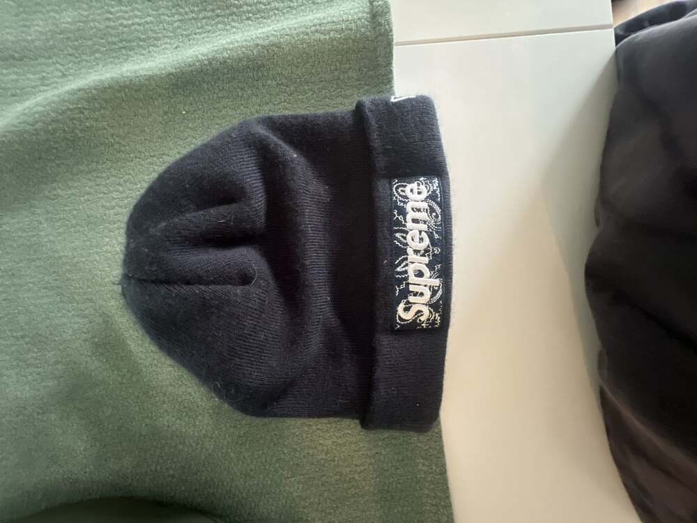 Supreme New Era Bandana Box Logo Beanie Black FW19